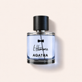 Flakon Agatha Paris L'Homme Azur EDP 100 ml na béžovém pozadí – MrRizz