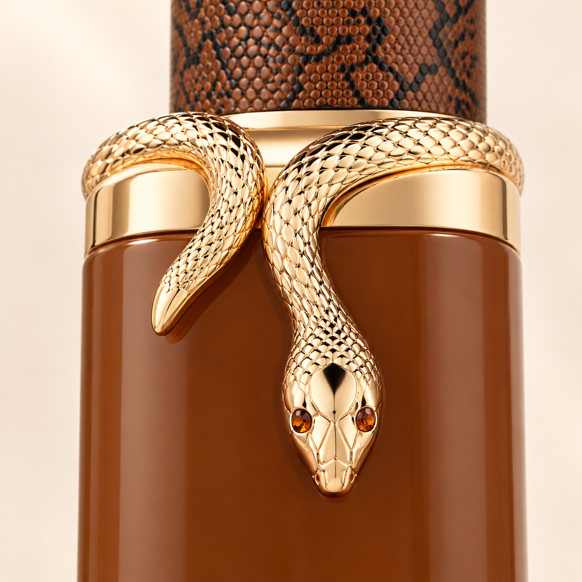 French Avenue Vulcan Sable EDP 100 ml – detail flakonu