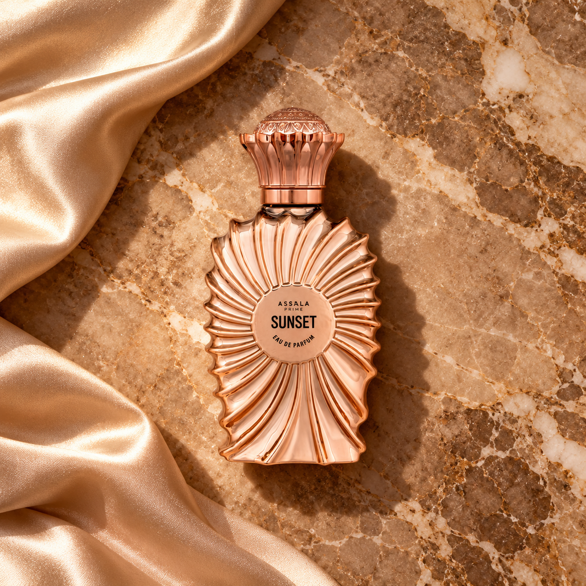 Assala Prime Sunset 100 ml – parfém v prostředí, pohled shora s bočním stínem