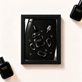 Parfemovy obraz Fragrance One Night v cernem ramu - ilustracni fotografie