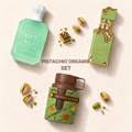 Parfémy ze sady Pistachio Dreams na jednotném béžovém pozadí – MrRizz