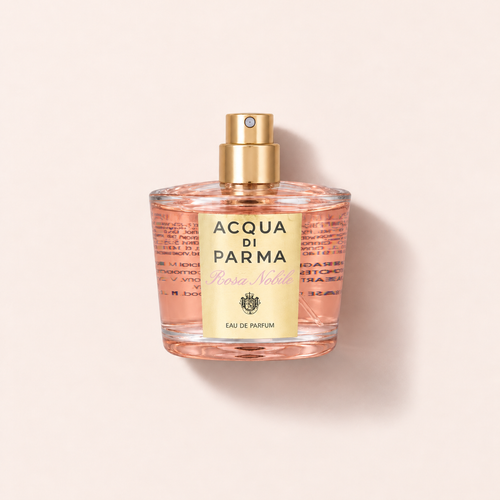 Flakon Acqua di Parma Le Nobili Rosa Nobile 100 ml tester bez víčka na světlém pozadí – MrRizz