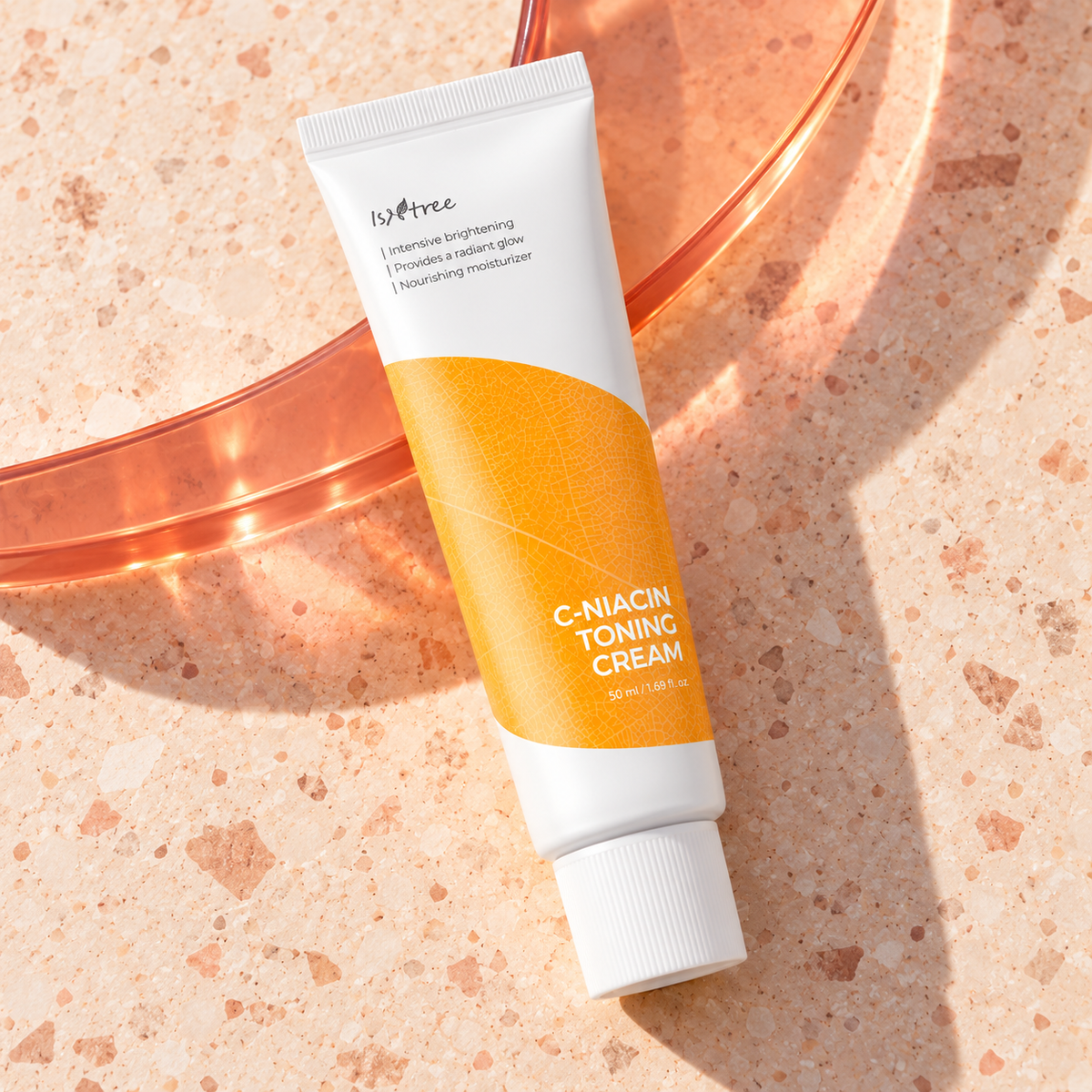 Isntree C-Niacin Toning Cream 50 ml – atmosférická fotografie – MrRizz