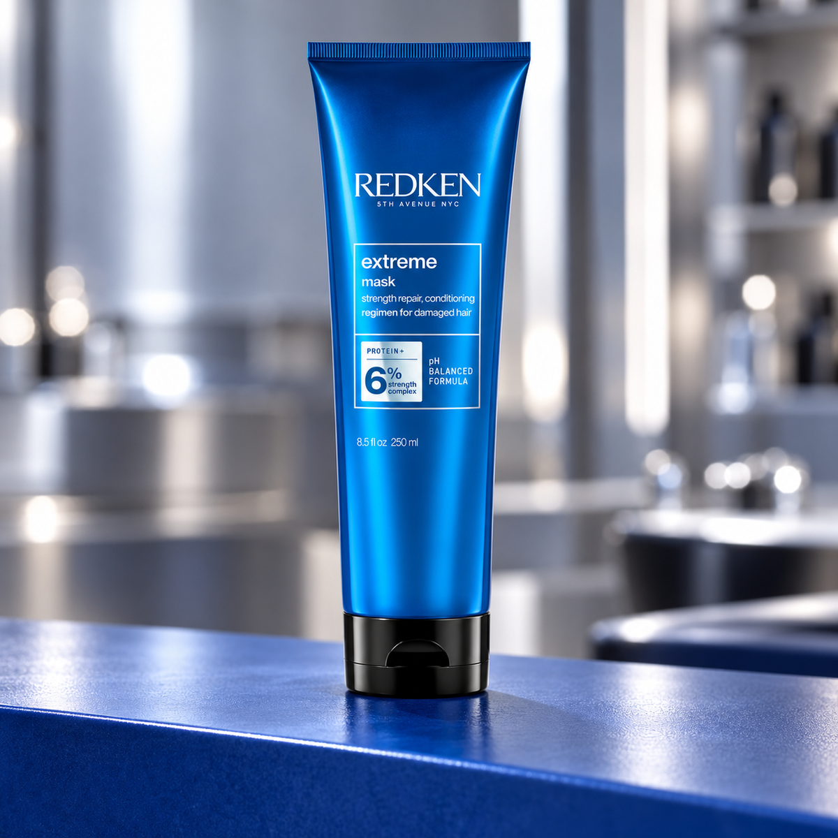 Redken Extreme Strength Builder Plus 250 ml – atmosférická fotografie – MrRizz