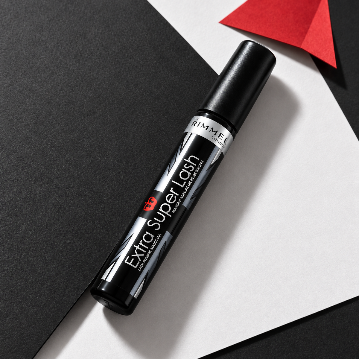 Rimmel London Extra Super Lash 8 ml – atmosférická fotografie – MrRizz