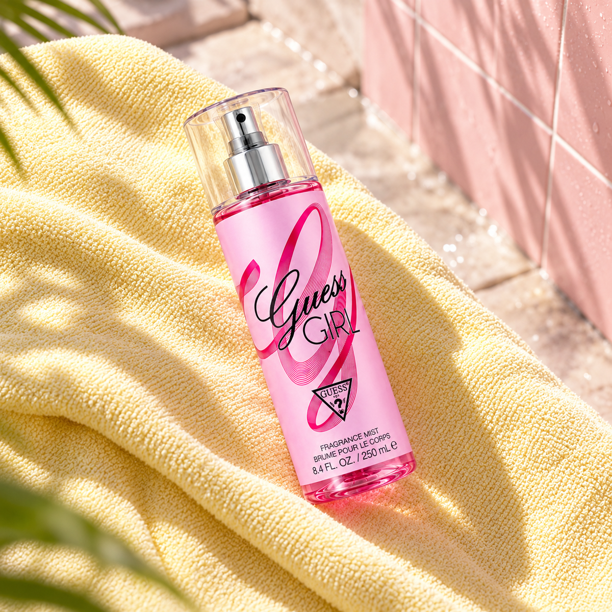 GUESS Girl Tělový sprej 250 ml – atmosférická fotografie – MrRizz