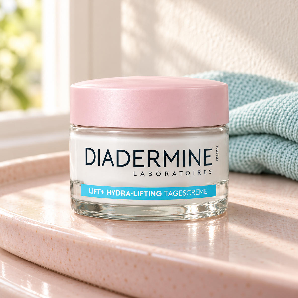 Diadermine Lift+ Hydra-Lifting Anti-Age Day Cream 50 ml – atmosférická fotografie – MrRizz